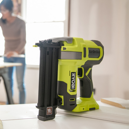 美國Ryobi 18V ONE+ P321 AIRSTRIKE 18GA BRAD NAILER F釘槍 - 僅工具，新品 RYOBI 良明（美行）