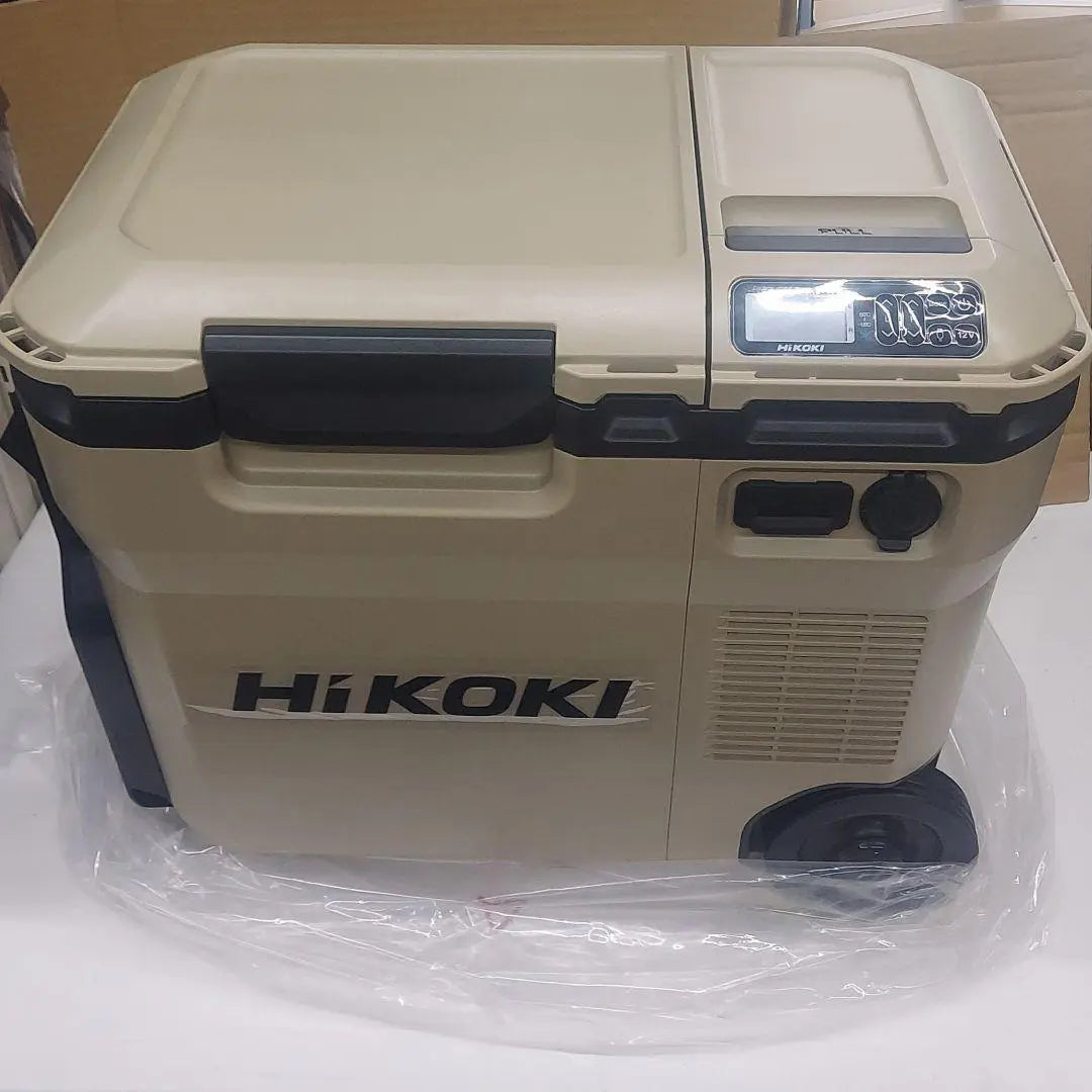 Japan limited edition HiKOKI 18V wireless heating and cooling military green. UL18DC mini refrigerator (in stock)