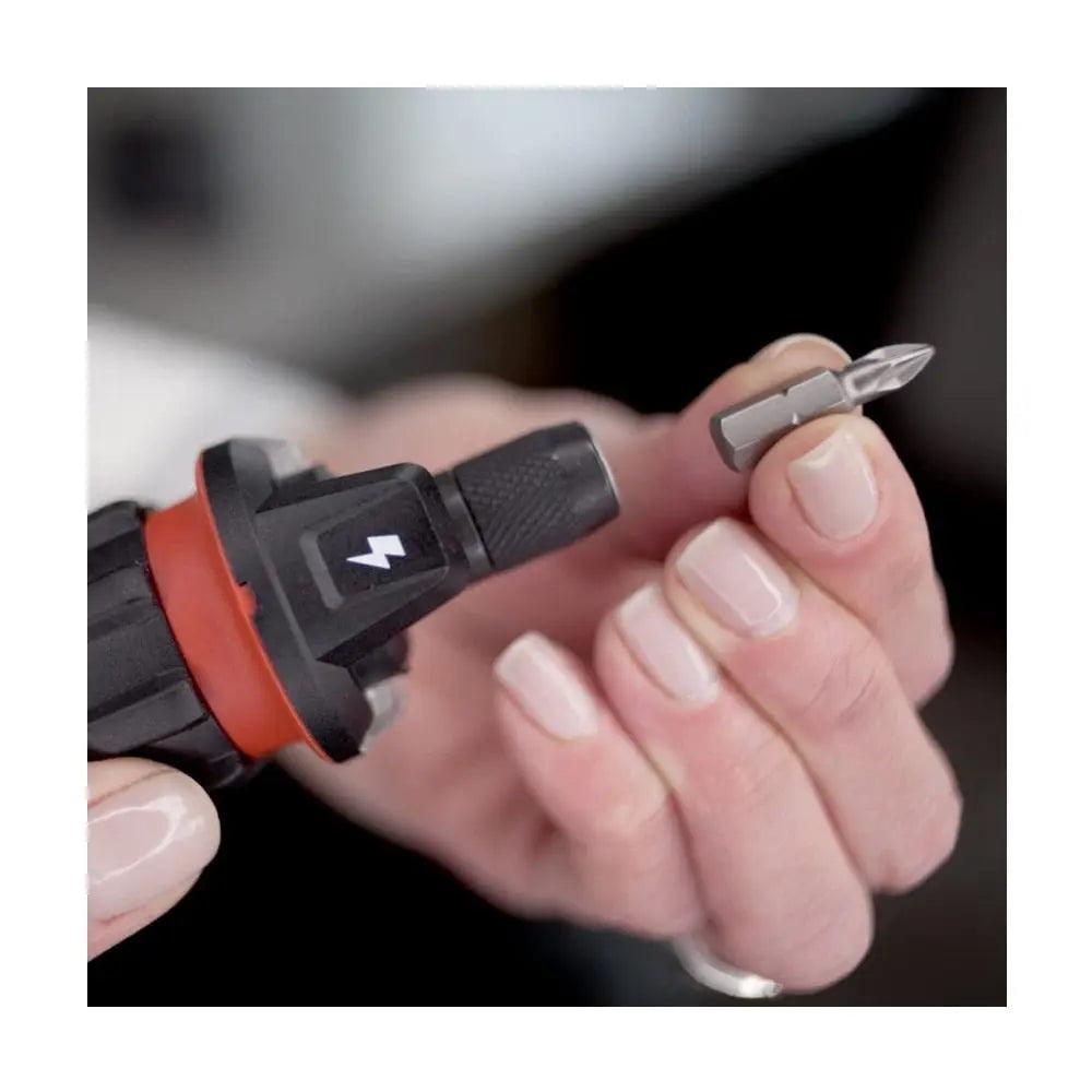 美國代購Skil Mini Handheld Cordless Electric Screwdriver 4V Lithium-ion Rechargeable Screwdriver Power Drill Repair Tool Drill Bits Set Skil